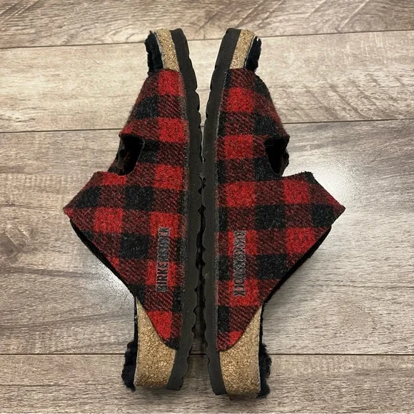 BIRKENSTOCK Sz 37 Arizona Rivet Shearling Sandals RED PLAID Wool (W6 M4) - Picture 5 of 16